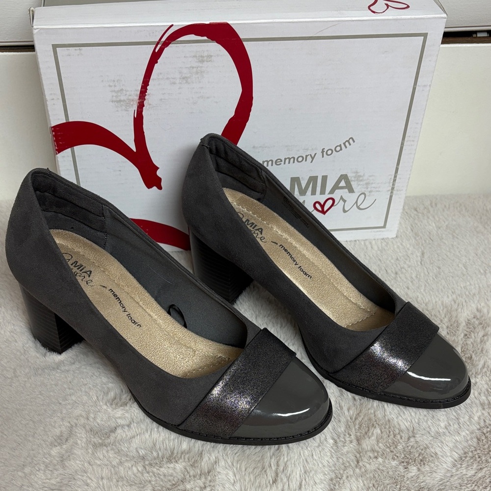 Mia Amore Heels